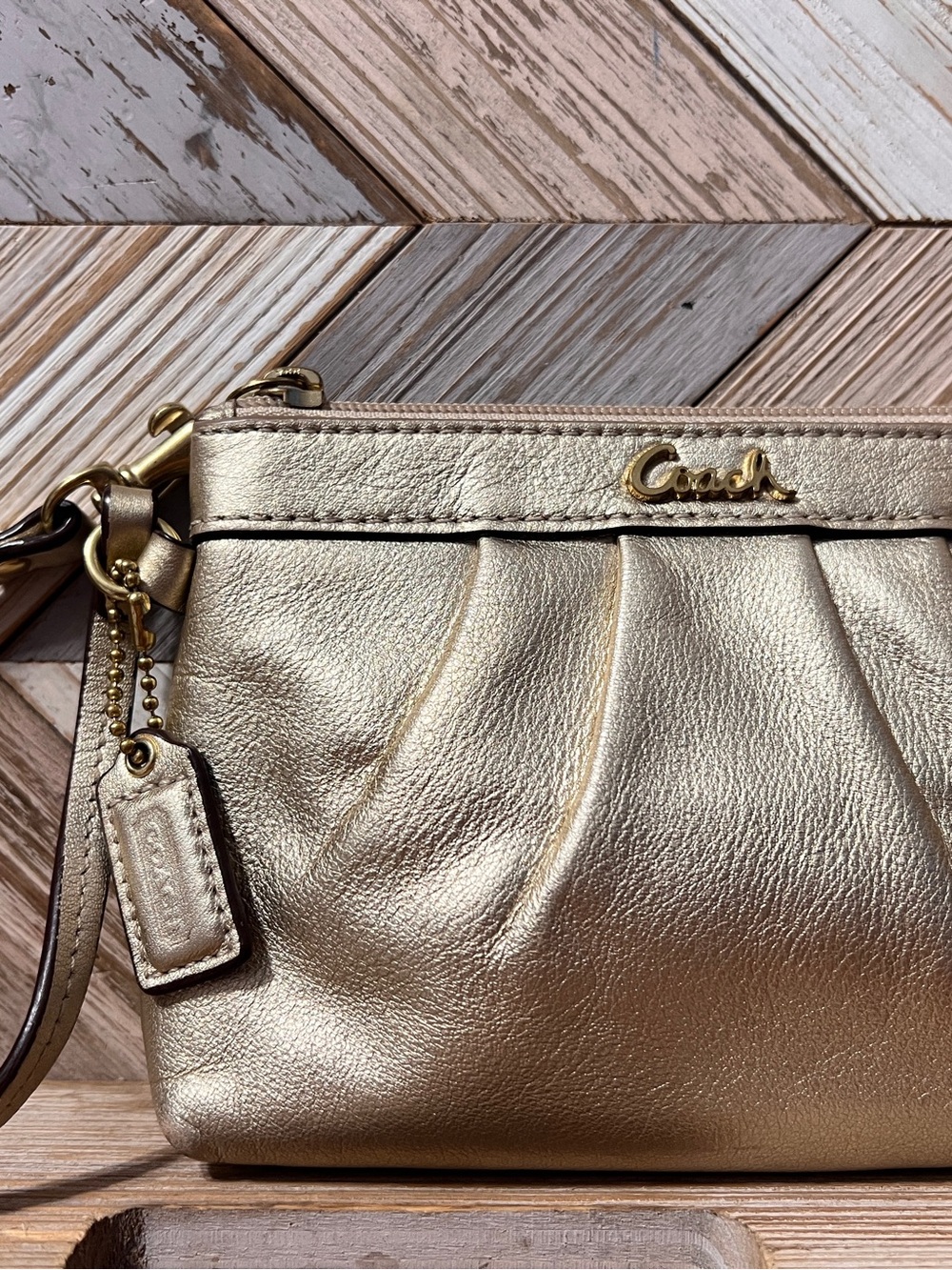 Coach Gold Metallic Wristlet with hangtag EUC